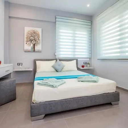 Apartamento Isalos *